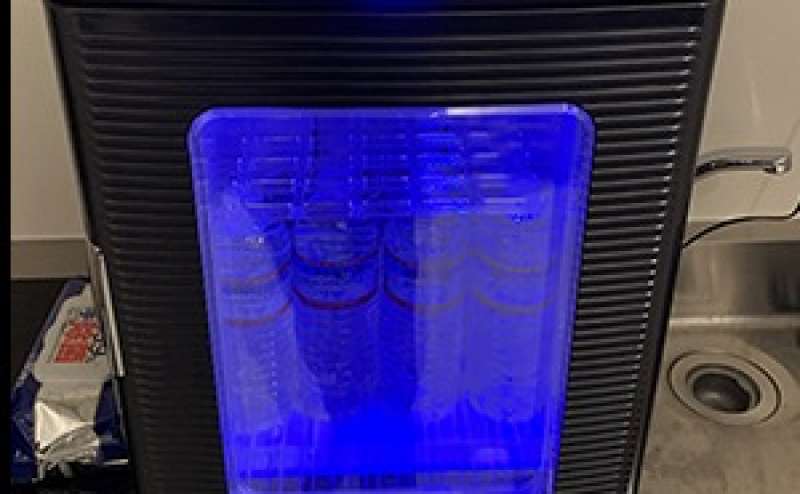 お一人様にお水1本プレゼント中です