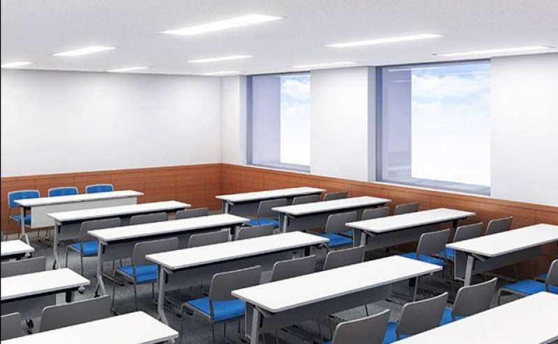 通常レイアウト例。小会議室C-2ではスクール形式2人掛け25名様でお座りいただけます