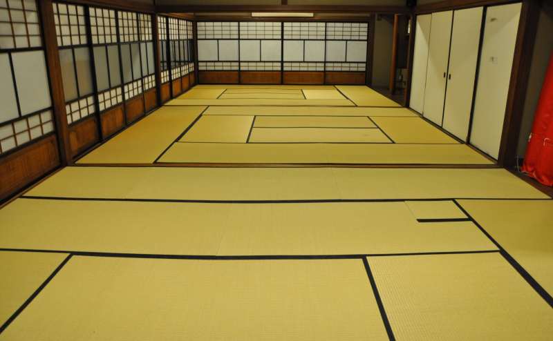 三間続き