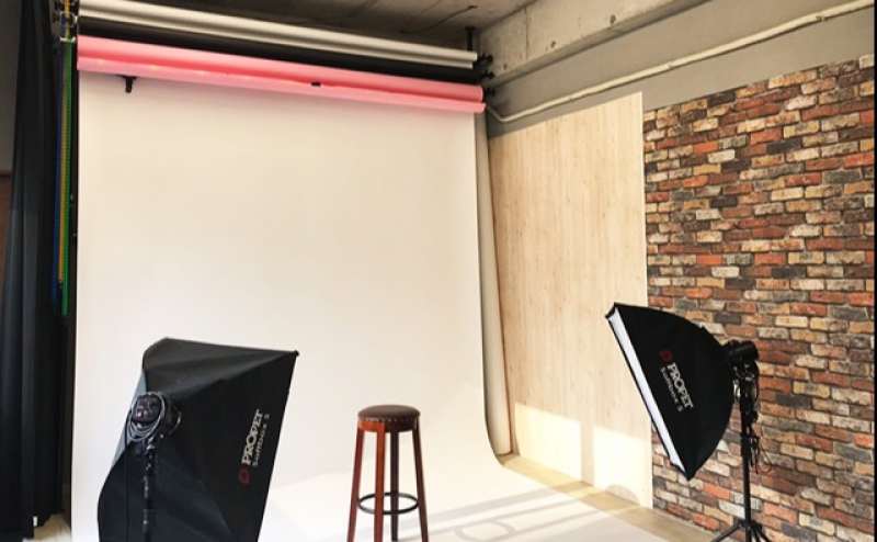東京　新宿　歌舞伎町　新宿駅　西武新宿駅　MIAMI STUDIO