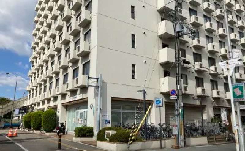 堺駅徒歩3分の駅近スペースをリーズナブルな価格でご利用いただけます