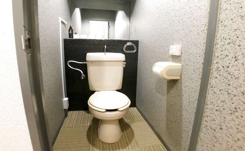 トイレは男女共用です
