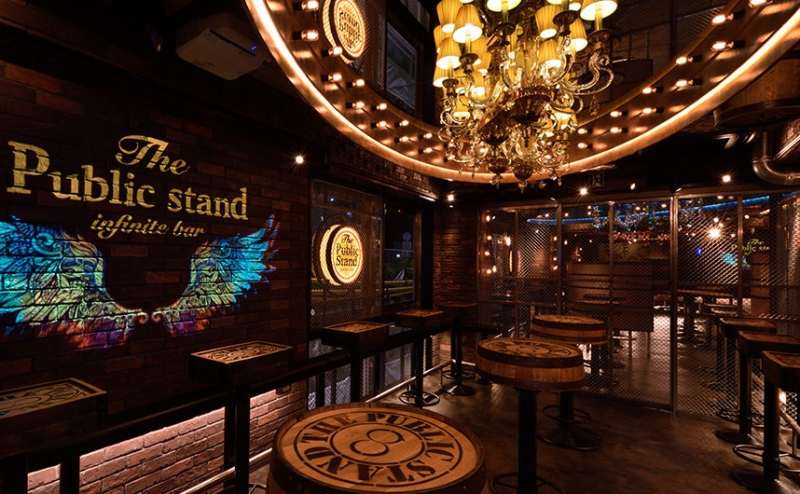 東京　渋谷　ハチ公　パーティースペース　スペースレンタル　２次会　ロケ　イベント会場　広い　おしゃれな内装　The Public stand渋谷店