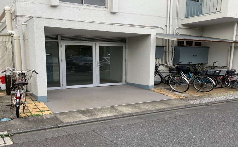 ビル入口ドア（暗所番号なし）