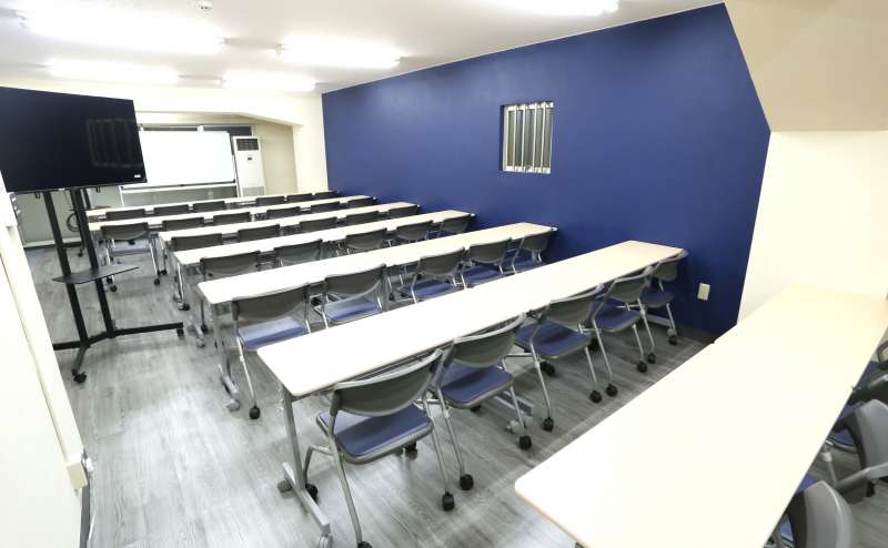 2025年4月OPEN！モニター２台、ホワイトボード付き貸会議室 - リンクスペース大門浜松町