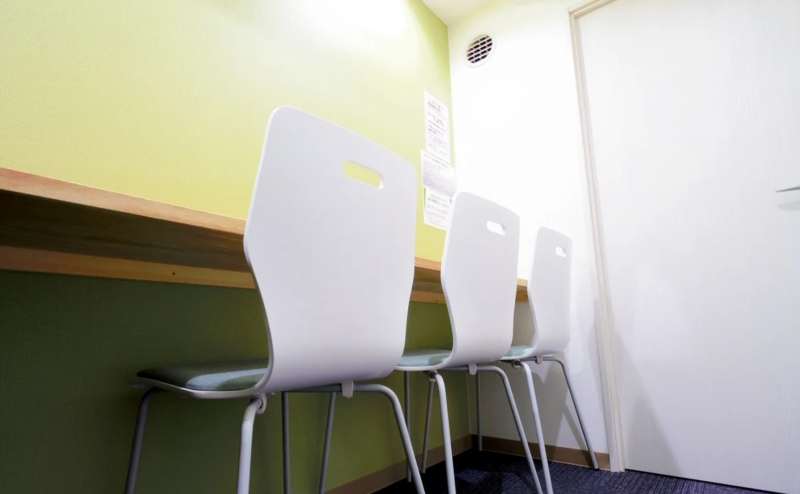 明るいお部屋です。WEB会議や研修、セミナー、動画配信にもご利用ください