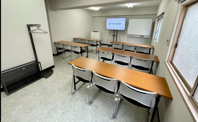 【秋葉原駅5分】盛り上がる用途OK!リーズナブル会議室 TS秋葉原 和泉ビル205