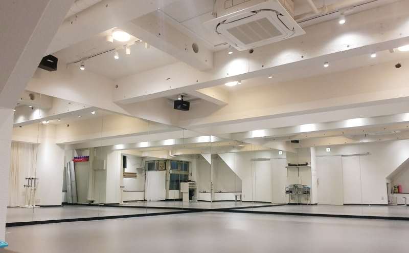 原宿ダンススタジオ-SHIN RENTAL STUDIO-