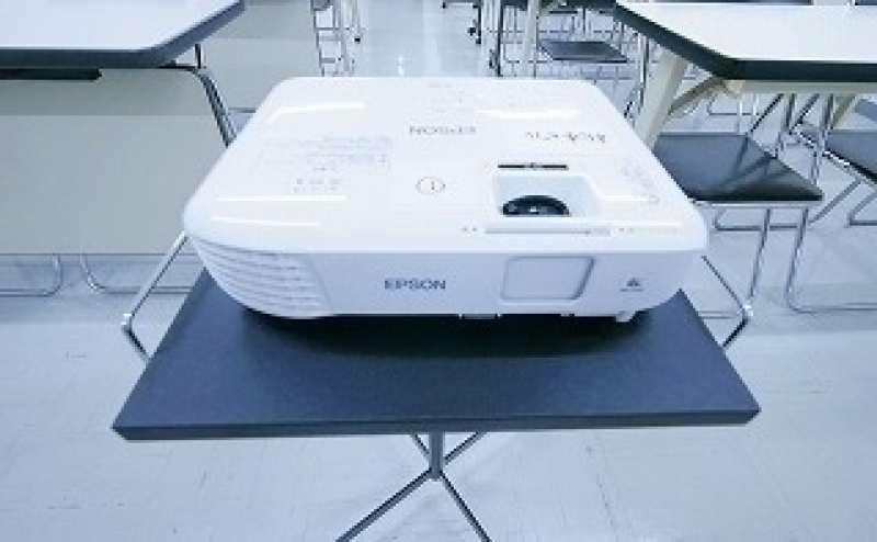 EPSON プロジェクター EB-W05